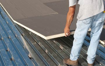 benefits of insulating Sarisbury flat roofing